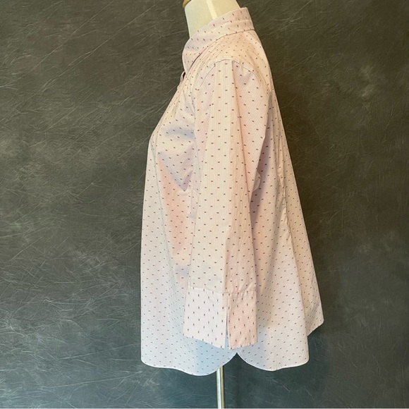 Lands’ End Button Front 3/4 Sleeve Shirt - Picture 3 of 12